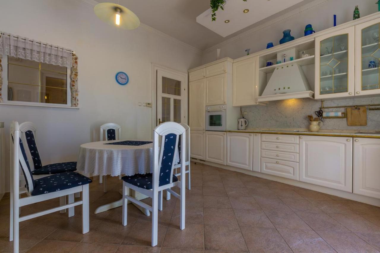 Apartament Petrinovic C Crikvenica Zewnętrze zdjęcie