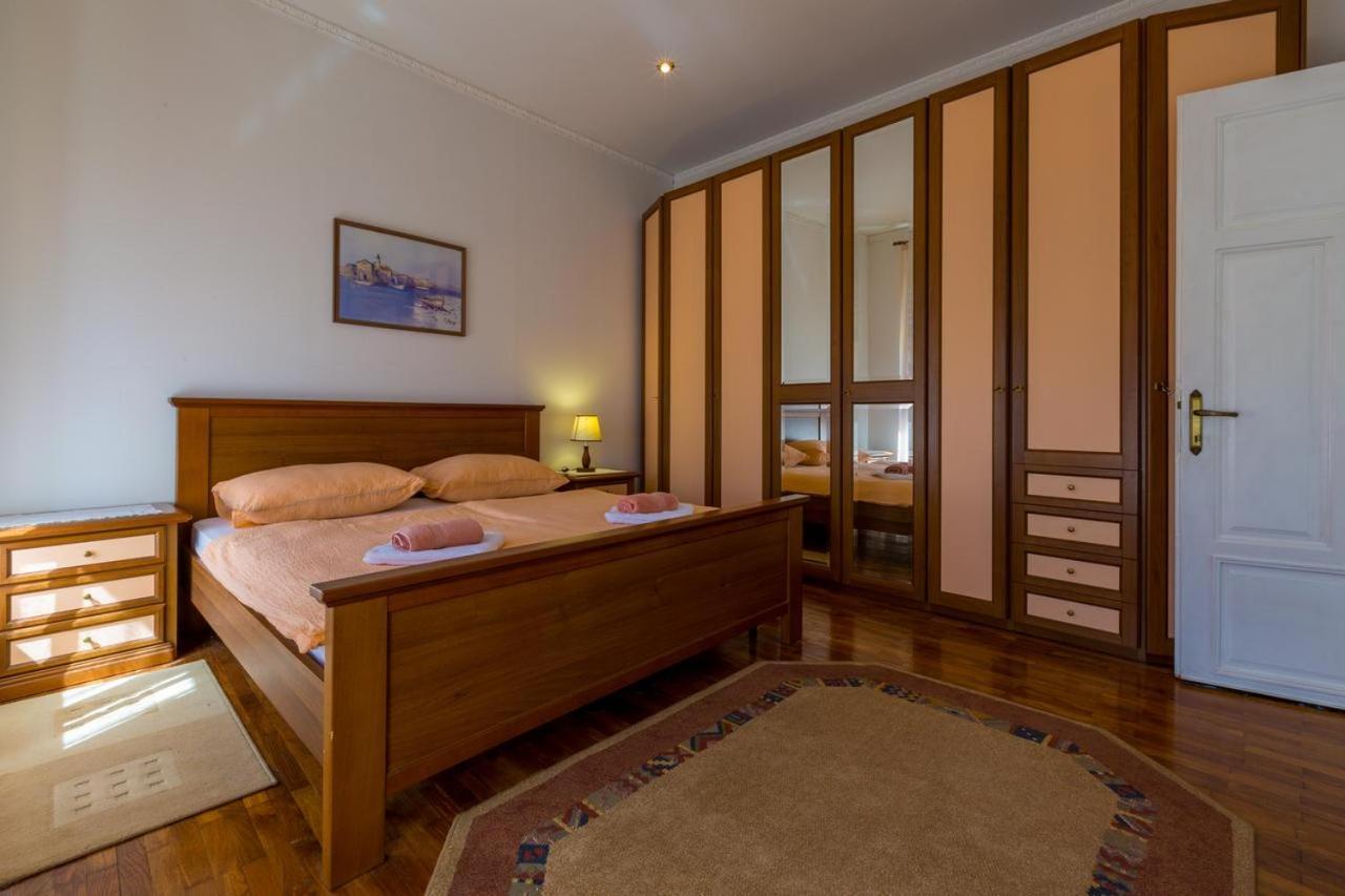 Apartament Petrinovic C Crikvenica Zewnętrze zdjęcie